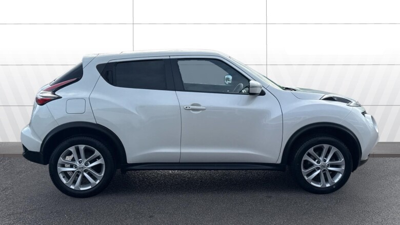 Nissan Juke 1.5 dCi N-Connecta 5dr Diesel Hatchback